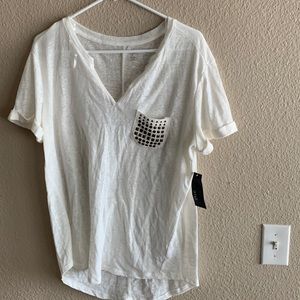 NWT a.n.a. Cream /Decorative Pocket T Shirt LG